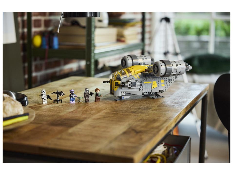 LEGO Star Wars The Razor Crest - 3