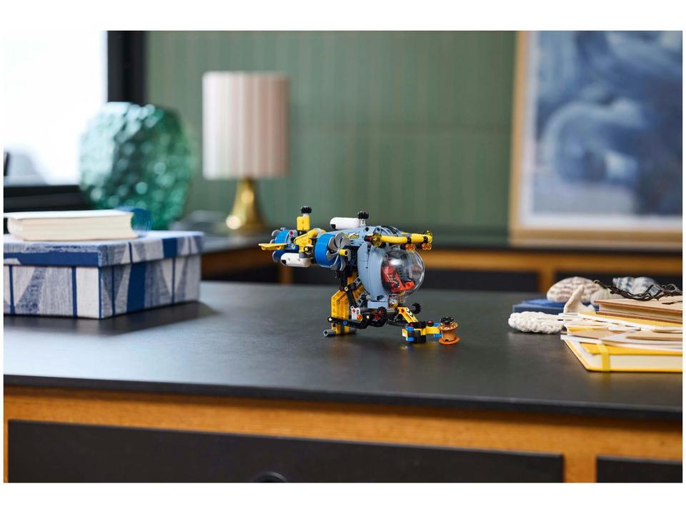 LEGO Submarino de Pesquisa em Mar Profundo 42201 - 4