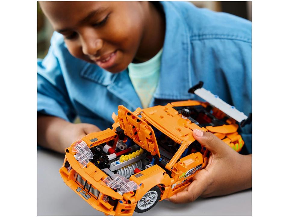 LEGO Technic Fast and Furious Toyota Supra MK4 - 2