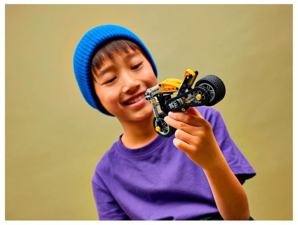 LEGO Technic Motocicleta Amarela 42225 - 1