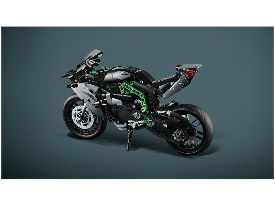 LEGO Technic Motocicleta Kawasaki Ninja H2R - 3