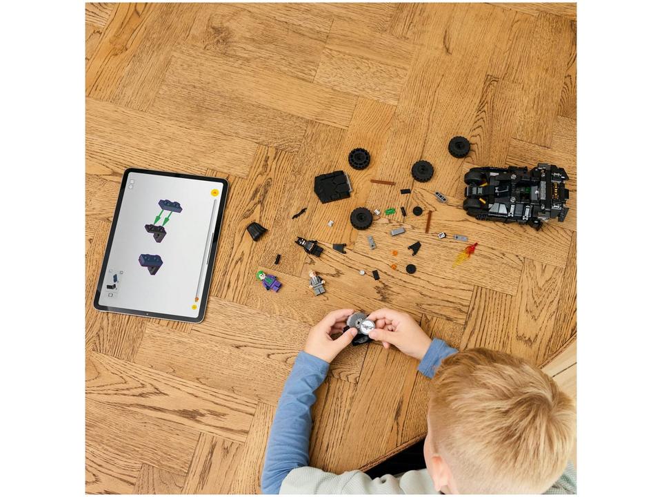 LEGO Tumbler do Batman vs. Duas Caras e o Coringa - 1