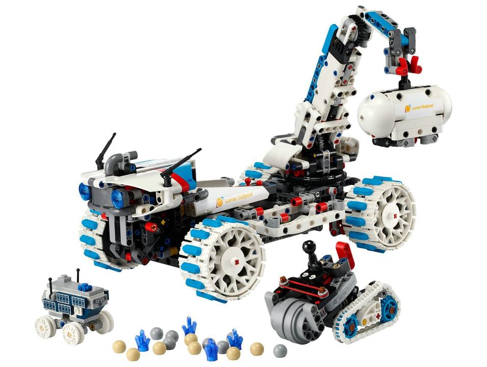 LEGO Veiculo Espacial Lunar do Lunar Outpost 42211 - 7