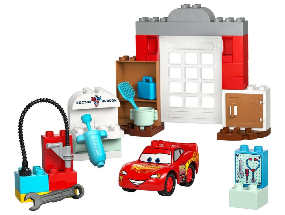 LEGO Visita de McQueen a Garagem do Doc 10456 - 6