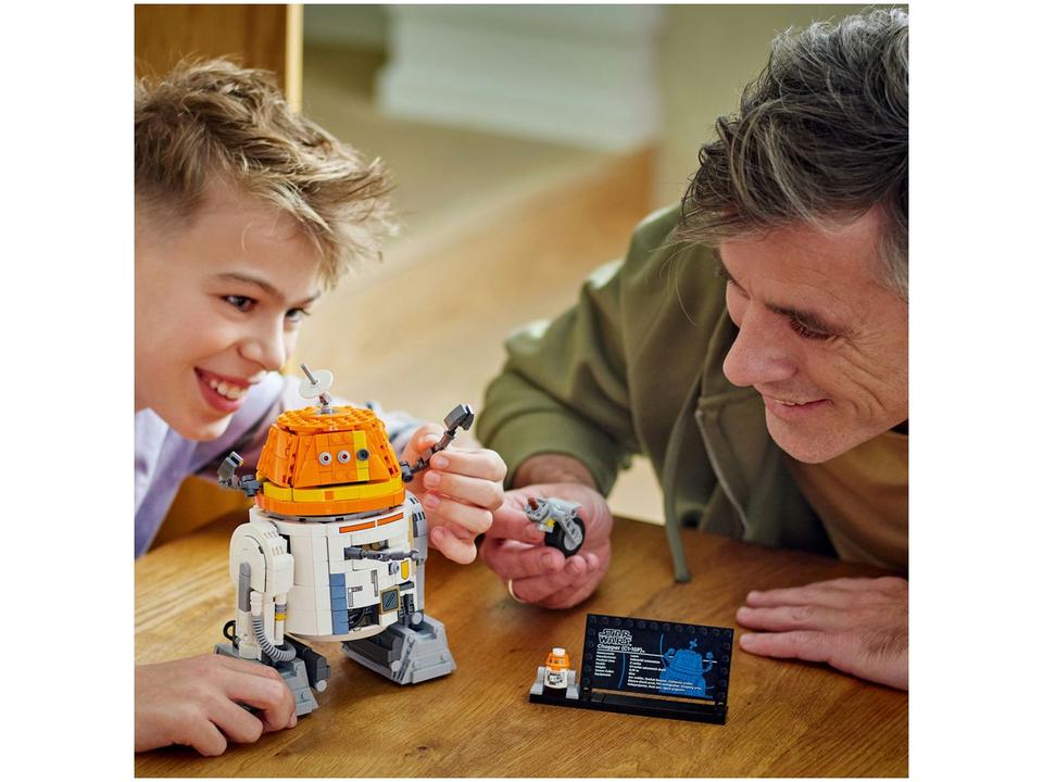 LEGOAhsoka Chopper (C1-10P) Droide Astromecânico - 1