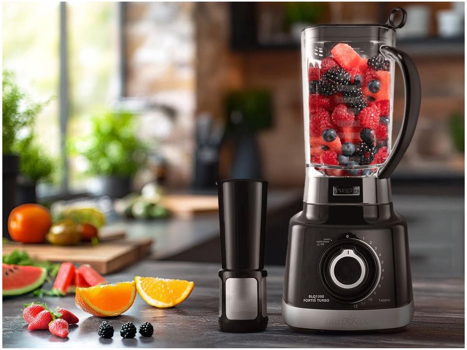 Liquidificador Britânia Fortis Turbo BLQ1300P Preto com Filtro 12 Velocidades + Pulsar 1400W - 2