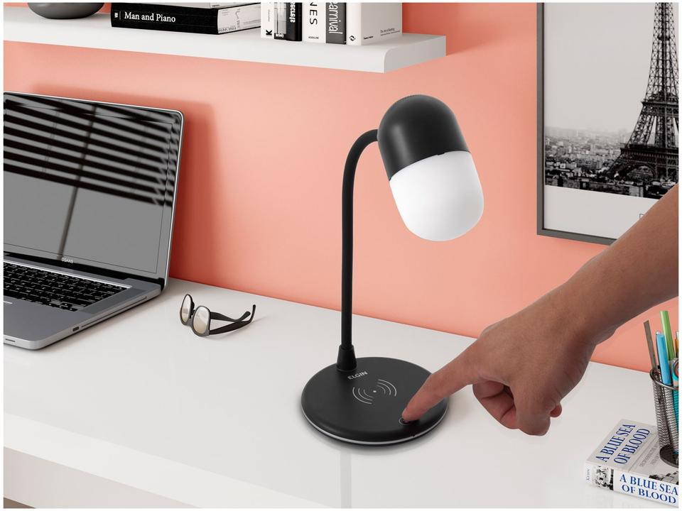 Luminária de Mesa de LED Elgin 3 Intensidades - Bluetooth Carregador por Indução Lumi Play - 4