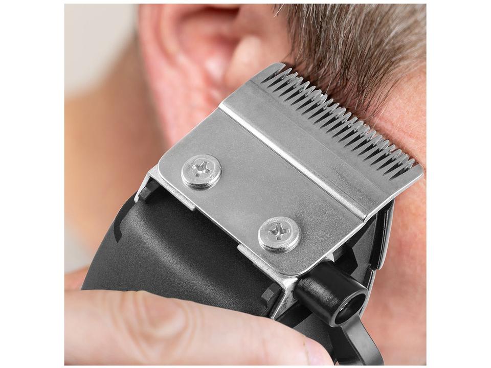 Máquina de Cortar Cabelo Britânia BCR18T Titanium 5 Níveis de Altura 1 Velocidade - 1