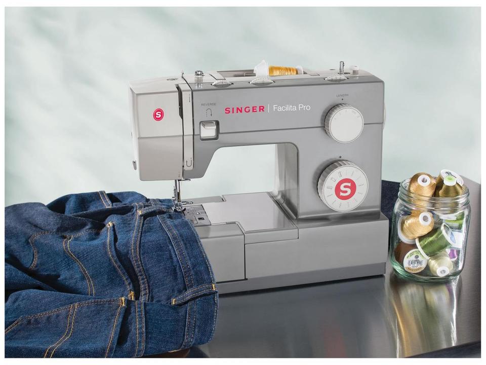 Máquina de Costura Singer Facilita Pro 4411 Portátil - 1
