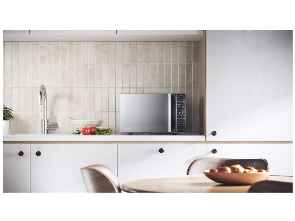 Micro-ondas Electrolux 23L Prata Efficient ME23S - 3