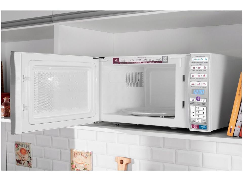 Micro-ondas Electrolux 34L Função Tira Odor e Manter Aquecido Branco MEO44 - 4