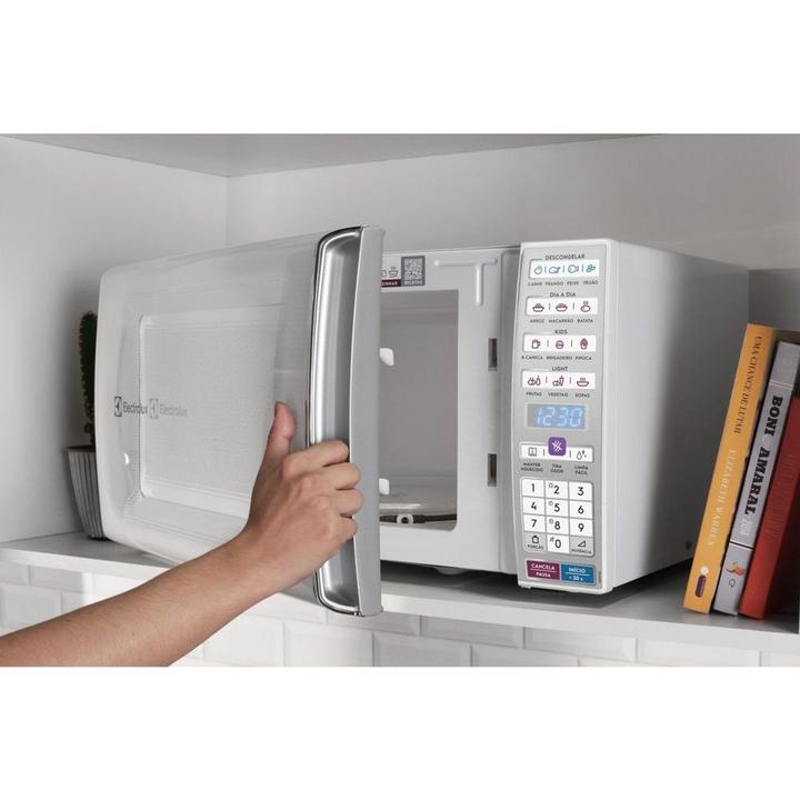 Micro-ondas Electrolux de bancada Branco com Função Tira Odor e Manter Aquecido 34L MEO4 - 5