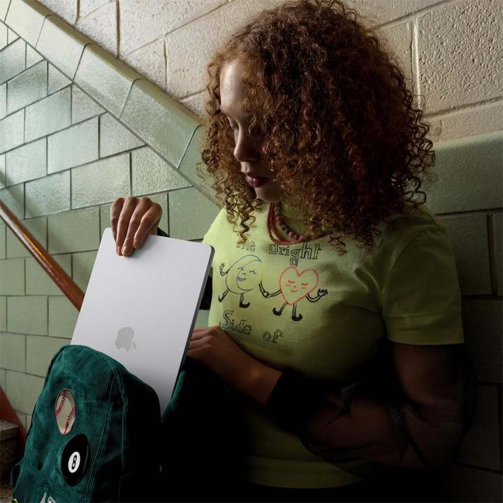 Notebook MacBook Air Apple 15" M5 16GB RAM 1TB SSD Estelar - 6