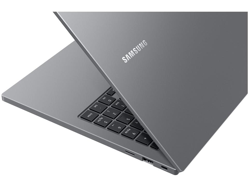 Notebook Samsung Book NP550XDA-KF2BR Intel Core i5 - 8GB 256GB SSD 15,6” Full HD Windows 10 - 16
