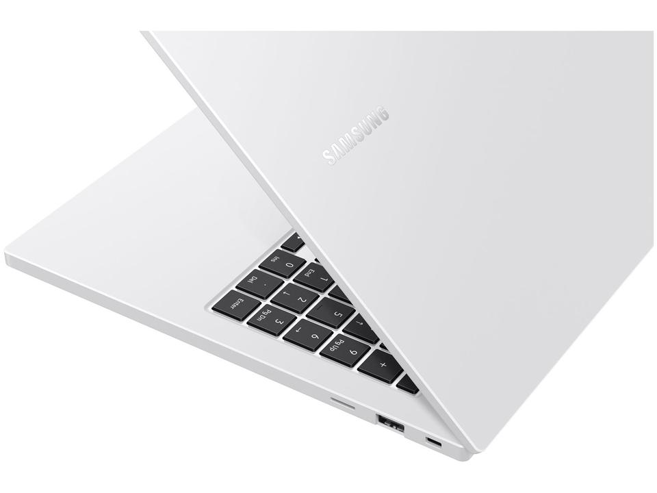 Notebook Samsung Book NP550XDA-KO2BR Intel Celeron - 4GB 500GB 15,6” Full HD LED Windows 10 - 16