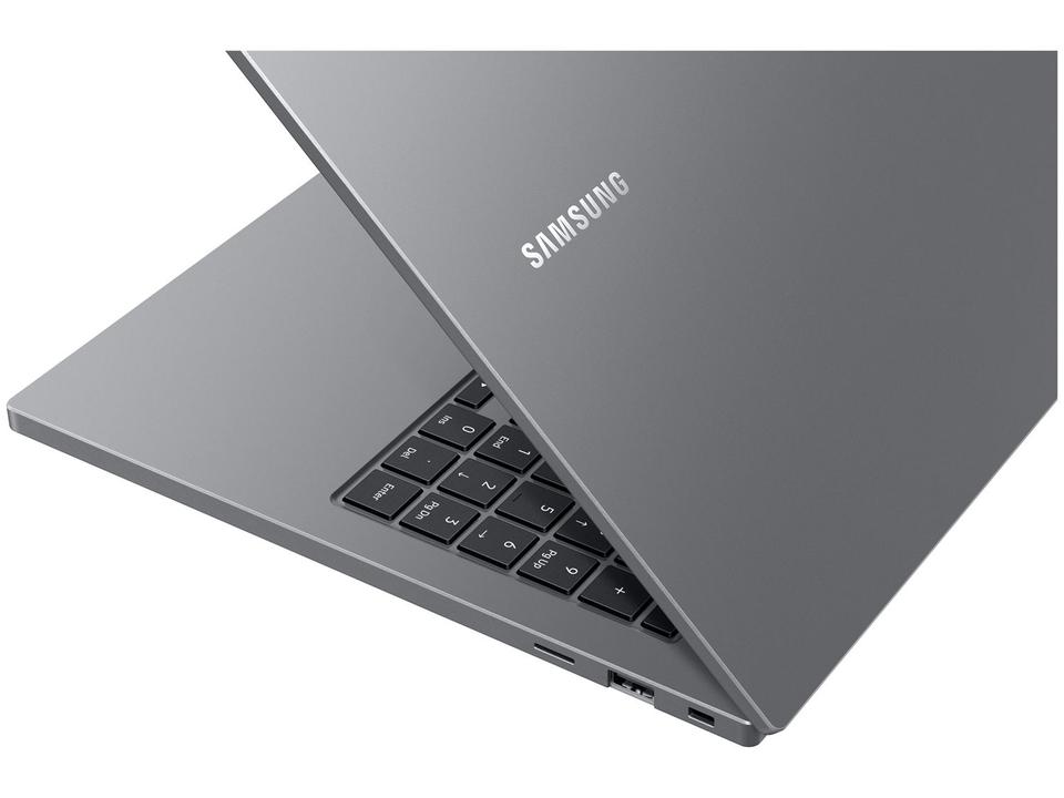 Notebook Samsung Book NP550XDA-KS1BR Intel Core i7 - 8GB 256GB SSD 15,6” Full HD LED Windows 10 - 15