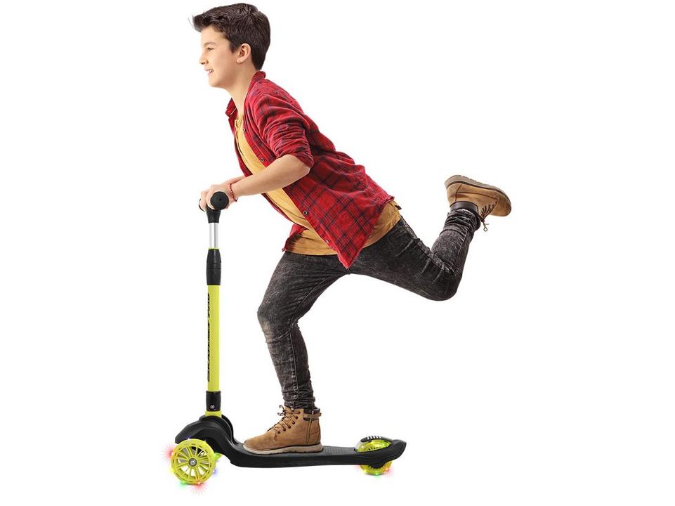 Patinete Infantil 3 Rodas Bandeirante Skatenet LED Pro Preto e Verde - 1