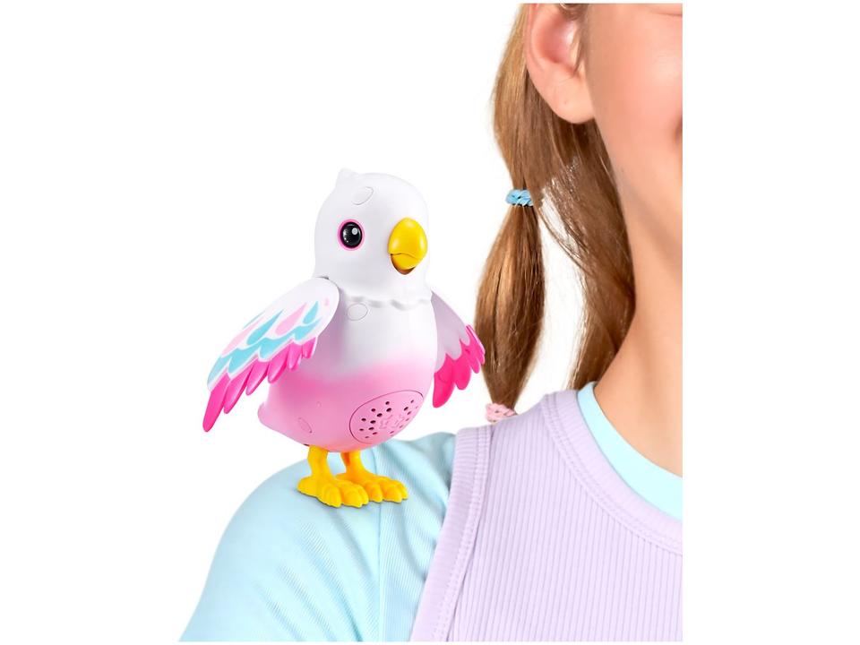 Pelúcia Pets Alive Polly Magic Bird Emite Som - 4
