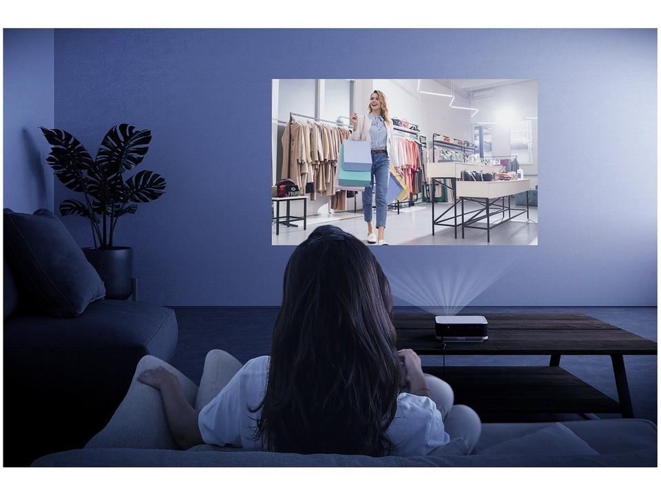 Projetor Portátil Smart Epson Lifestudio Pop Full HD EF-61 Som Bose Google TV Wi-Fi Branco Pérola - 3