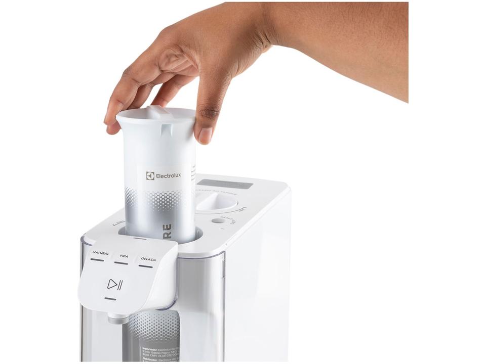 Purificador de Água Electrolux de Mesa Branco Acqua Pure4x Água Gelada Natural e Fria PE12B - 13