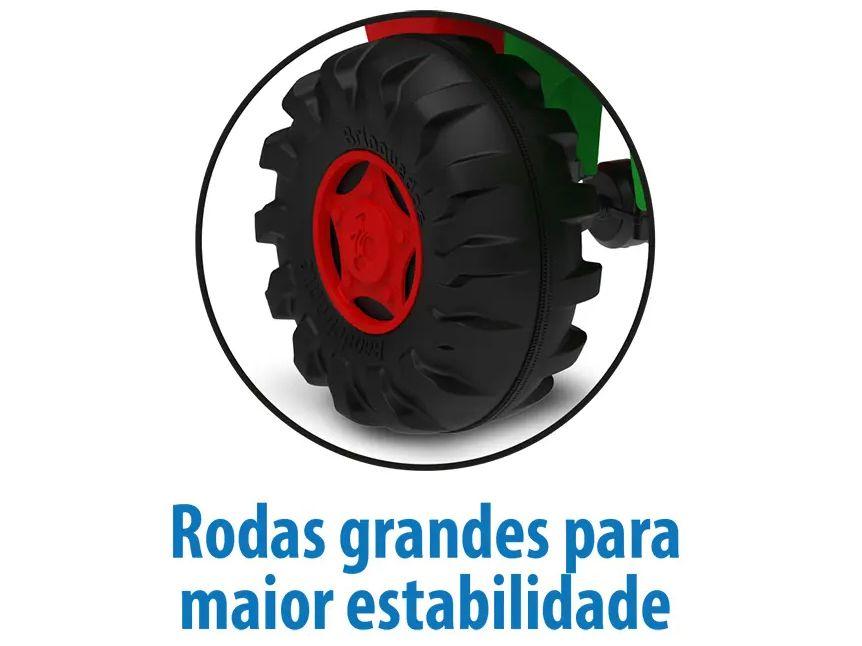 Quadriciclo Infantil a Pedal Verde Trator - 13