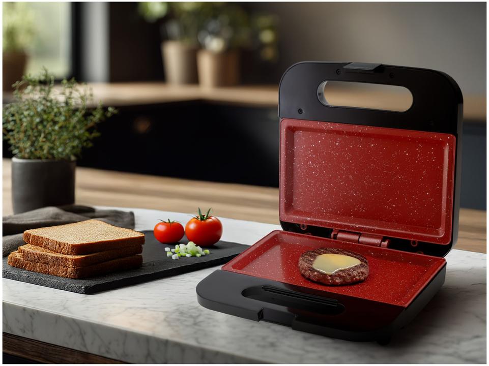 Sanduicheira Britânia BGR16 750W Preta 66701194 - 1