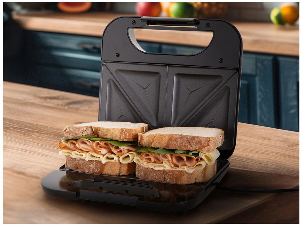 Sanduicheira Britânia Preta 750W BGR02PI - 2