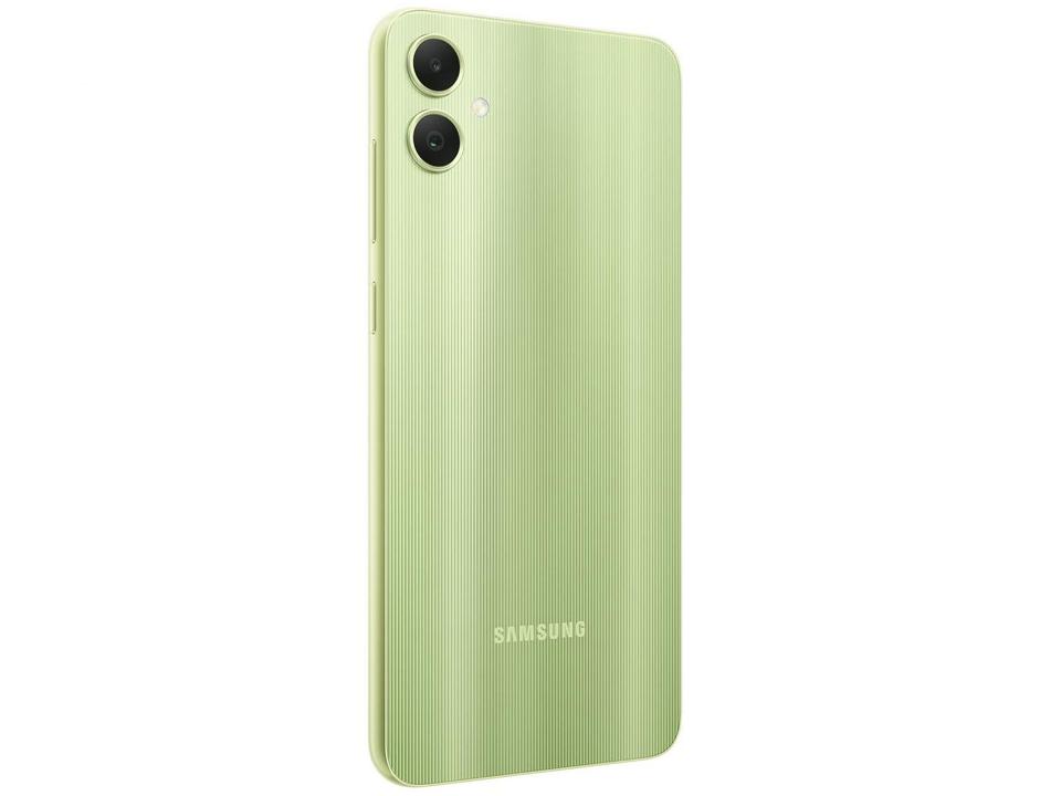 Smartphone Samsung Galaxy A05 128GB Prata 4G Octa-Core 4GB RAM 6,7” Câm. Dupla + Selfie 8MP - 20