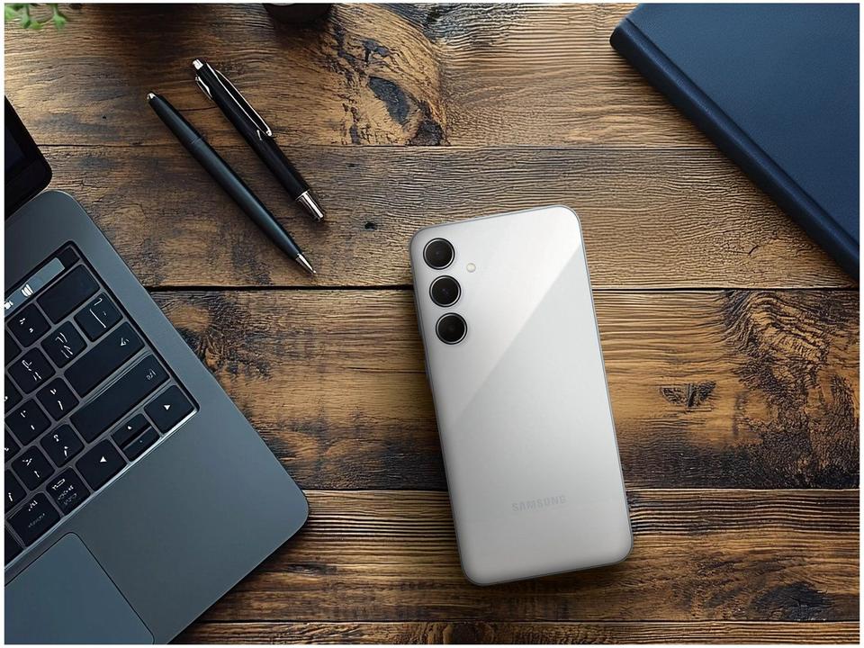 Smartphone Samsung Galaxy A55 128GB Azul Claro 5G 8GB RAM 6,6" Câm. Tripla + Selfie 32MP Dual Chip - 16