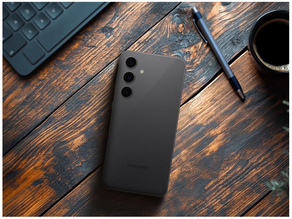 Smartphone Samsung Galaxy S24 FE 128GB Grafite 5G 8GB RAM 6,7" Câm. Tripla + Selfie 10MP - 8