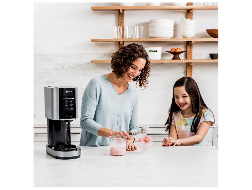 Sorveteira Ninja Creami NC301BZA 800W 470ml - 2