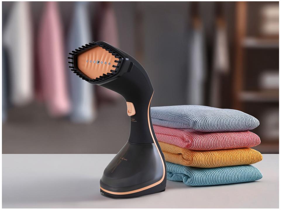 Vaporizador de Roupas Black+Decker BDV2200 Portátil 230ml 1500W com Acessórios - 1