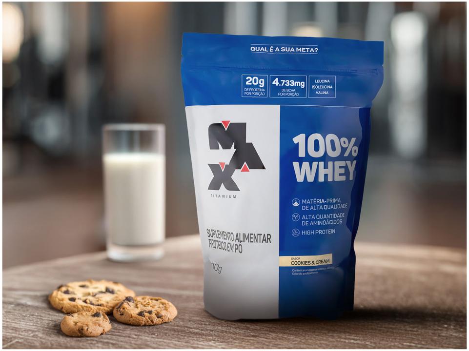 Whey Protein Concentrado Max Titanium 900g Cookies & Cream - 1