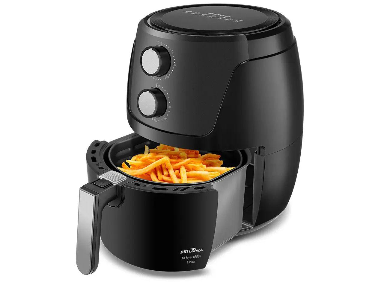 Air Fryer Britânia BFR37 – praticidade e sabor na sua cozinha: frita, grelha e assa com pouca gordura, painel digital intuitivo e capacidade ideal para refeições do dia a dia. Experimente!