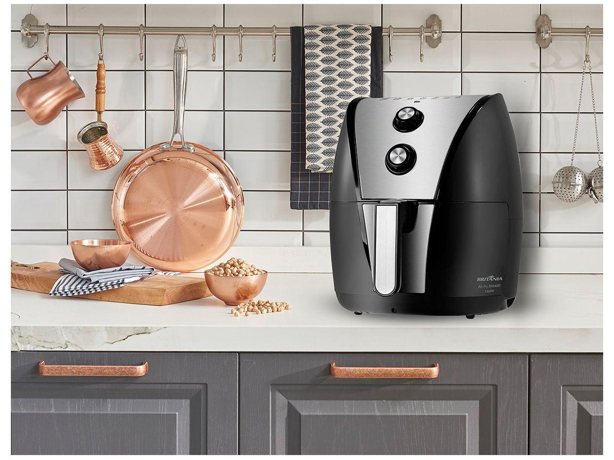 Air Fryer Britânia BFR40PI Preta 4,35L com Timer
