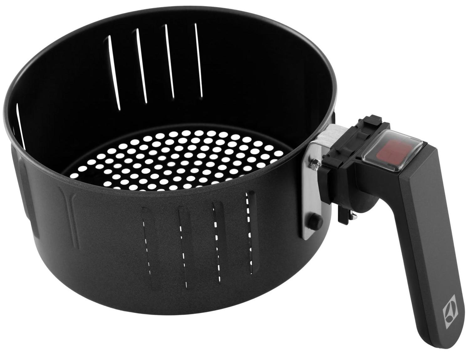 Air Fryer Electrolux Efficient Rita Lobo EAF15 Preta com Timer 3,2L