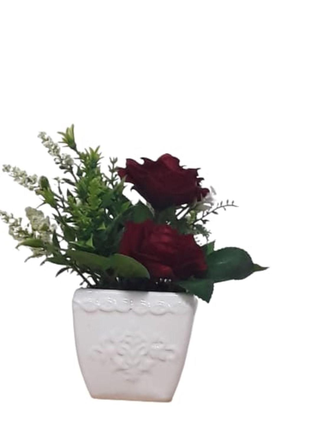 Arranjo Com Mini Rosas Vermelhas Artificiais De Veludo - Darc Flores E  Arranjos - Flor e Planta Artificial - Magazine Luiza