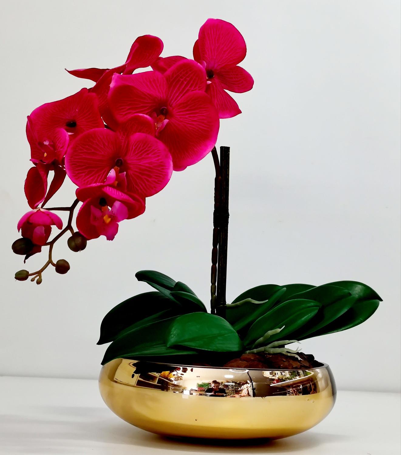 Arranjo Flores Orquídea Artificial Vermelha Com Vaso - E2 - La Caza Store -  Flores de Natal - Magazine Luiza