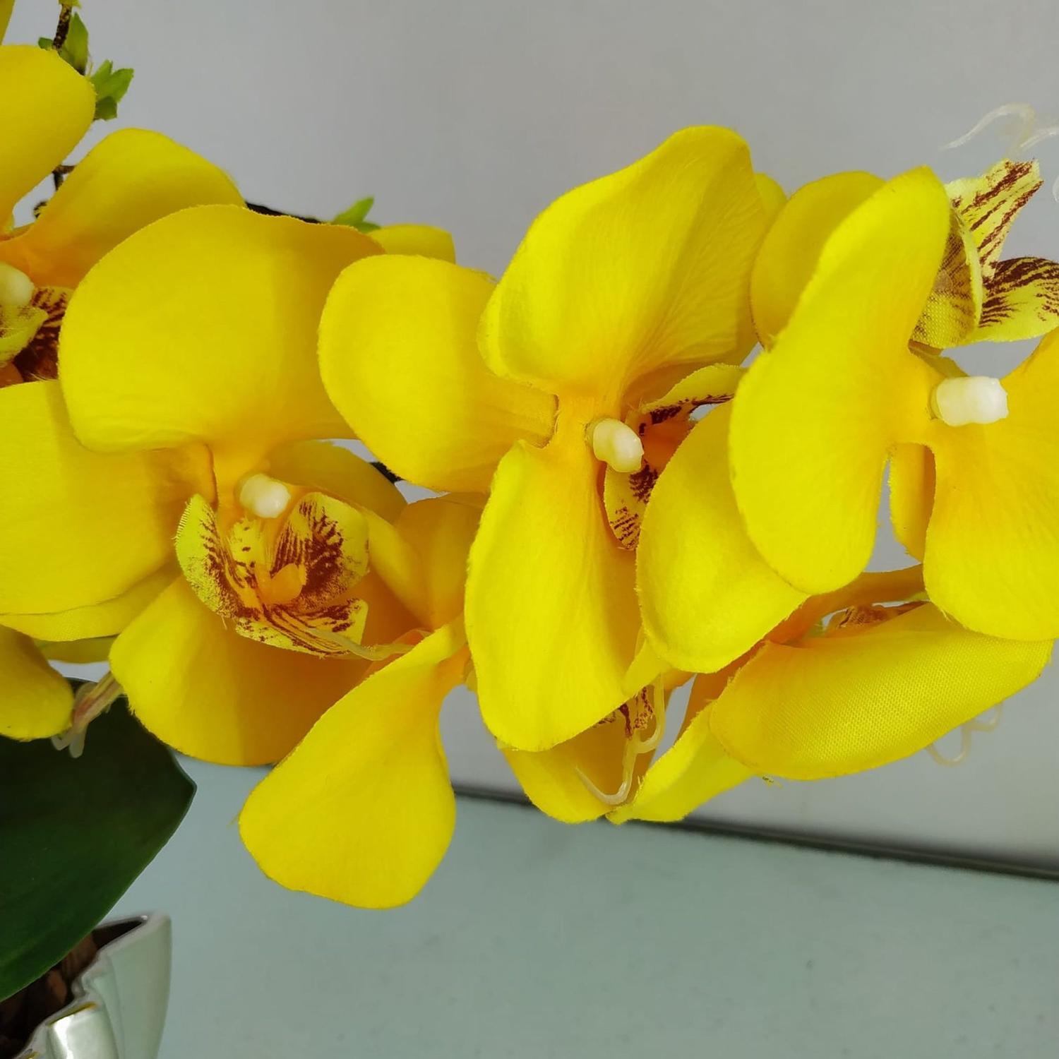 Arranjo Orquídea Artificial Amarela Decoração Mesa Enfeite - Studio 11  Flores - Plantas Artificiais - Magazine Luiza