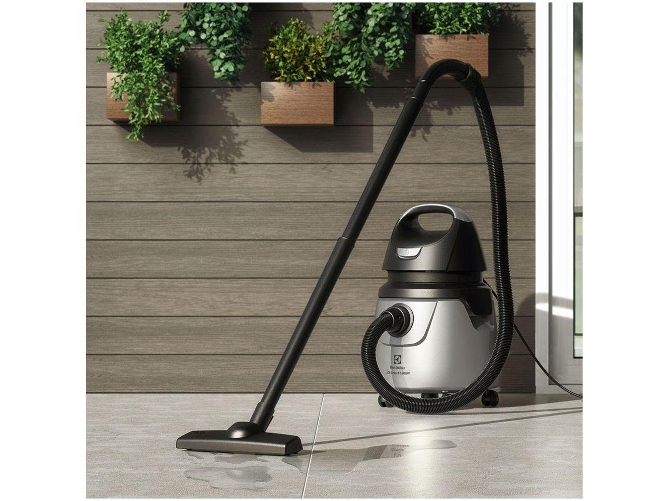 Aspirador de Pó e Água Electrolux 1400W