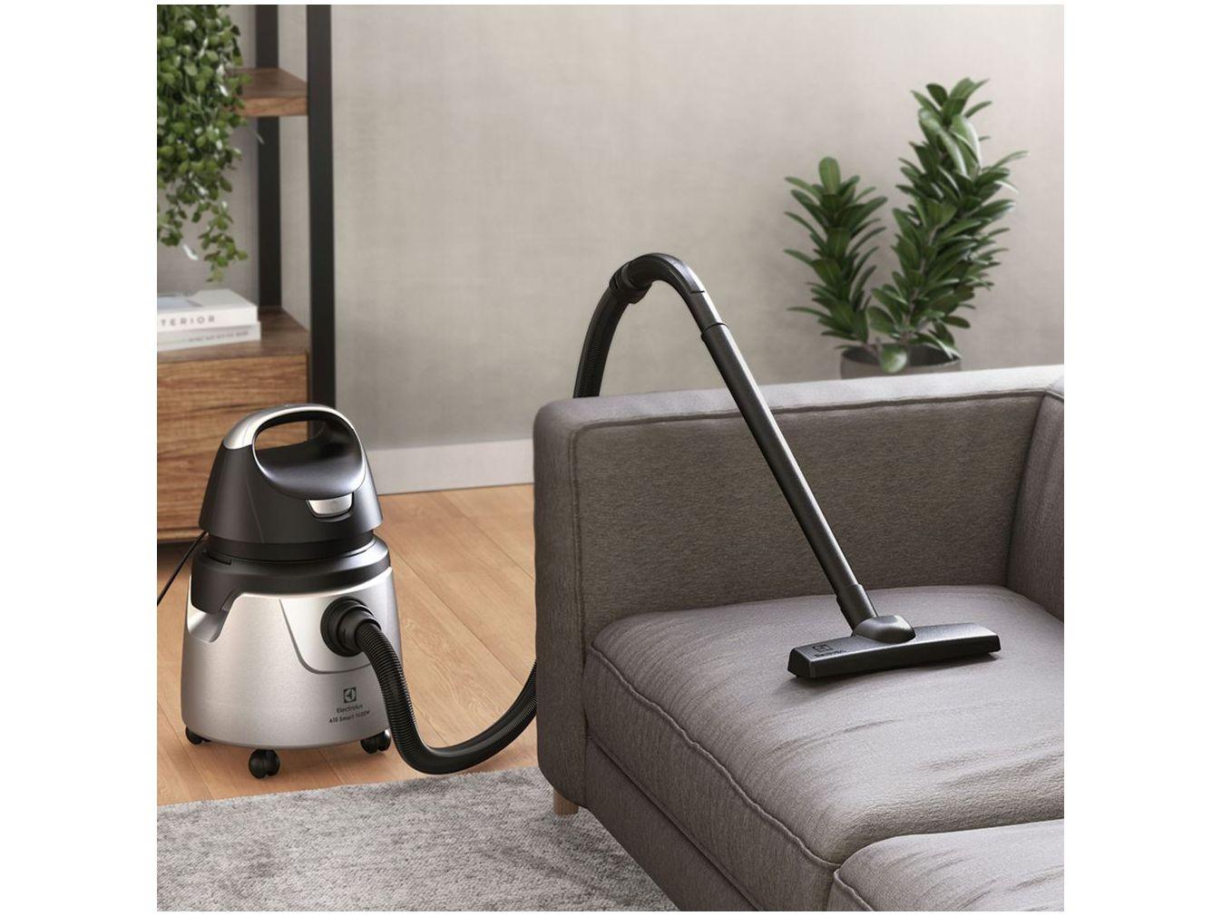 Aspirador de Pó e Água Electrolux 1400W