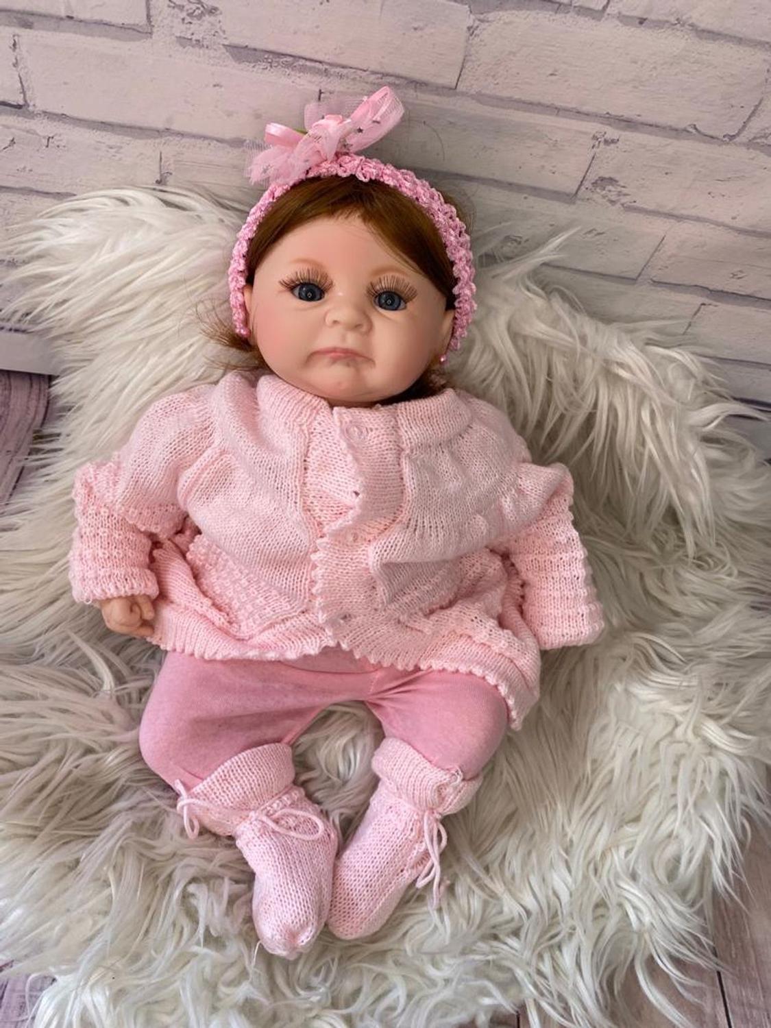 Boneca Bebê Reborn Newborn Menina Realista com Acessórios Bebezinho Real  Presente