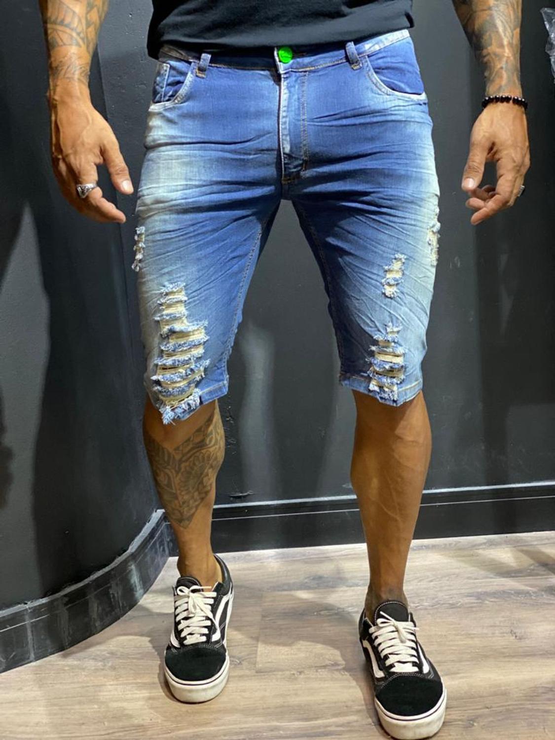 bermuda jeans de cor