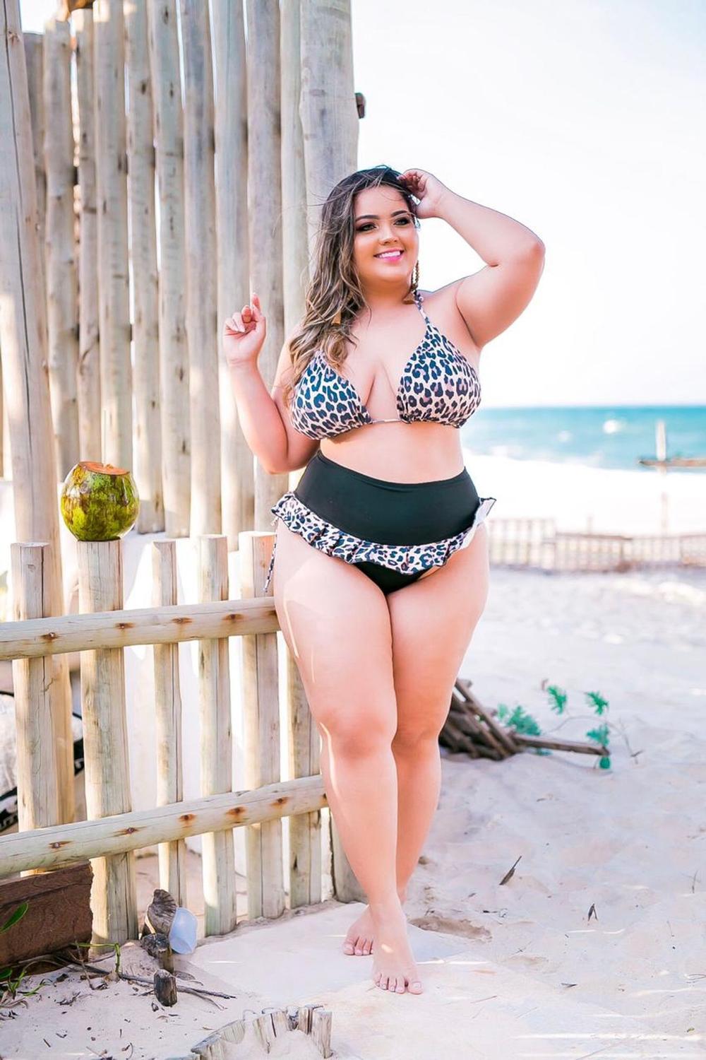 Biquini 48 Clearance