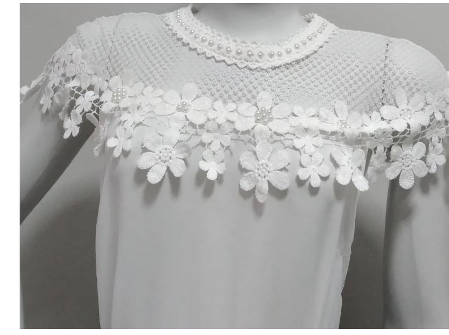 blusa crepe bordada