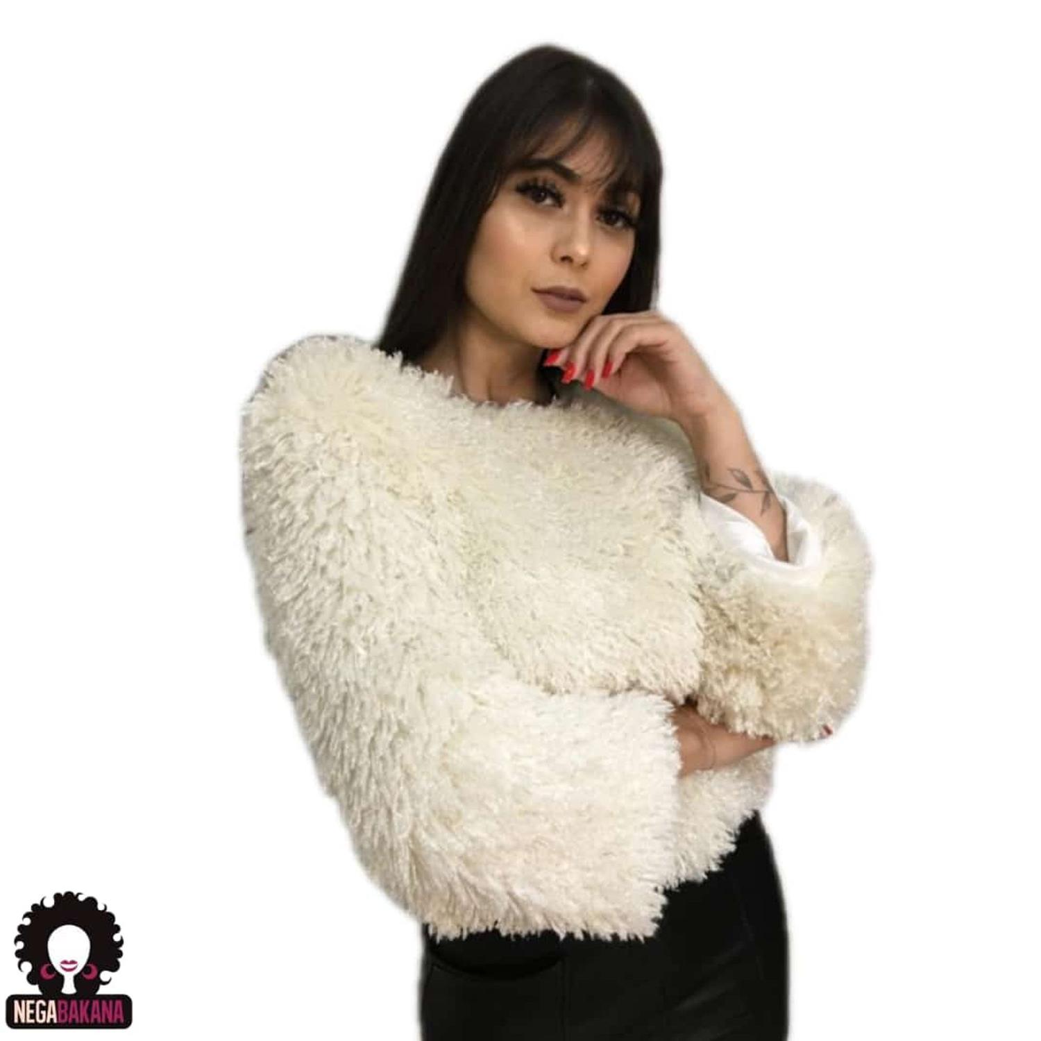 blusa felpuda plus size