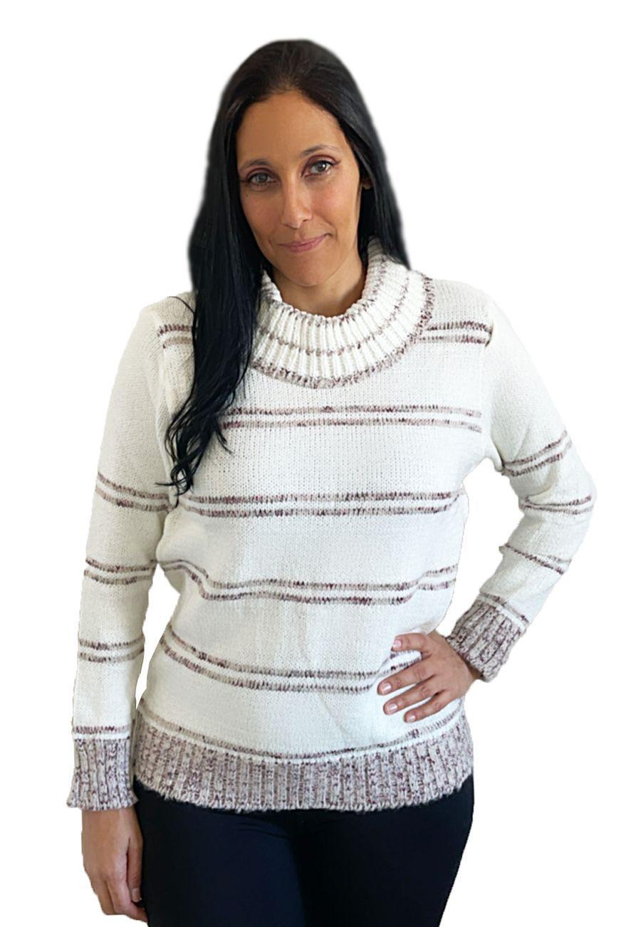 blusa branca com sueter