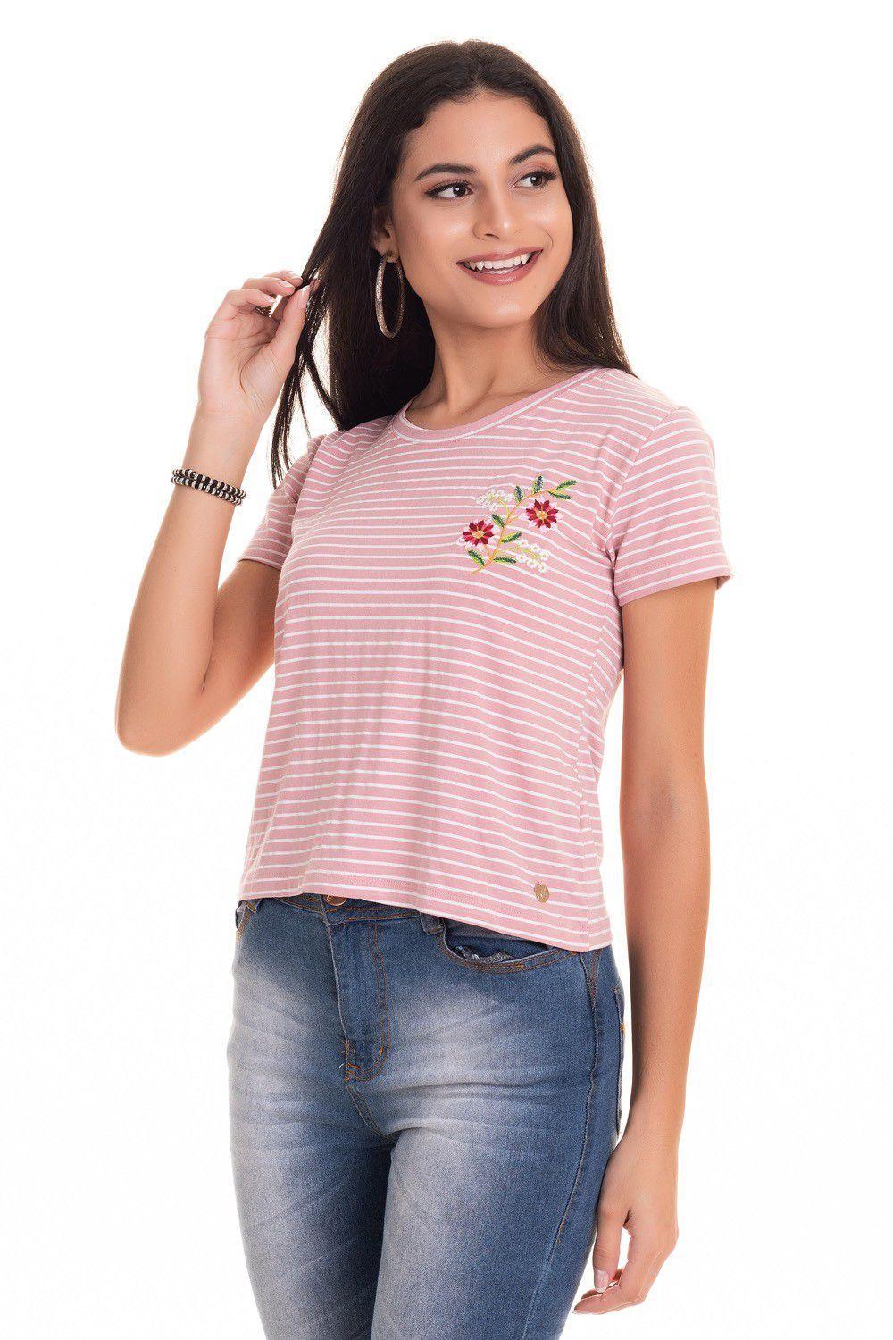 bordados em blusas