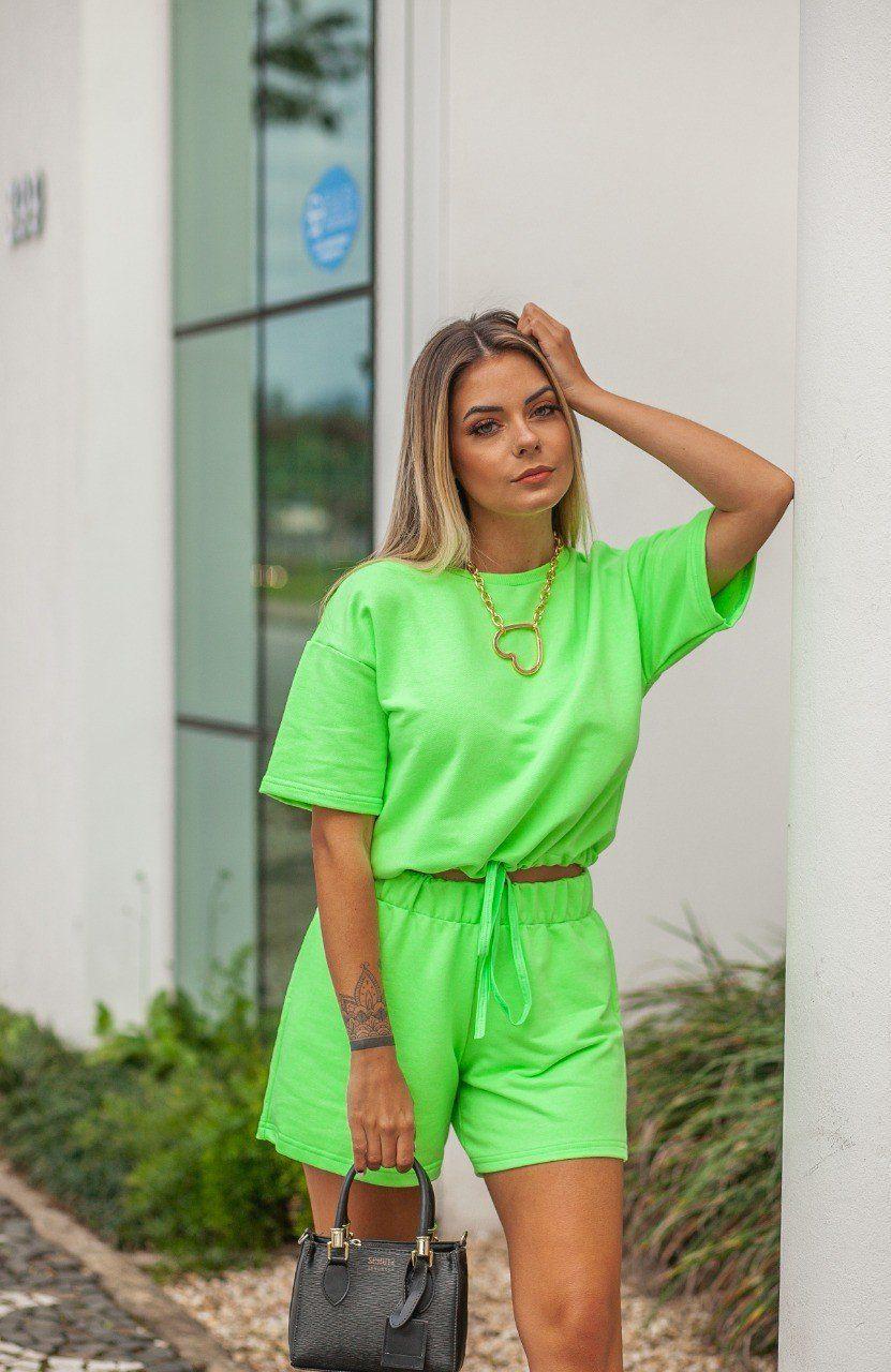 blusa de neon