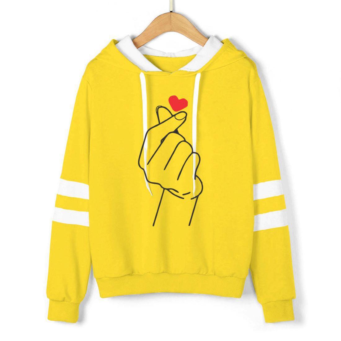 yellow and black moletom com capuz